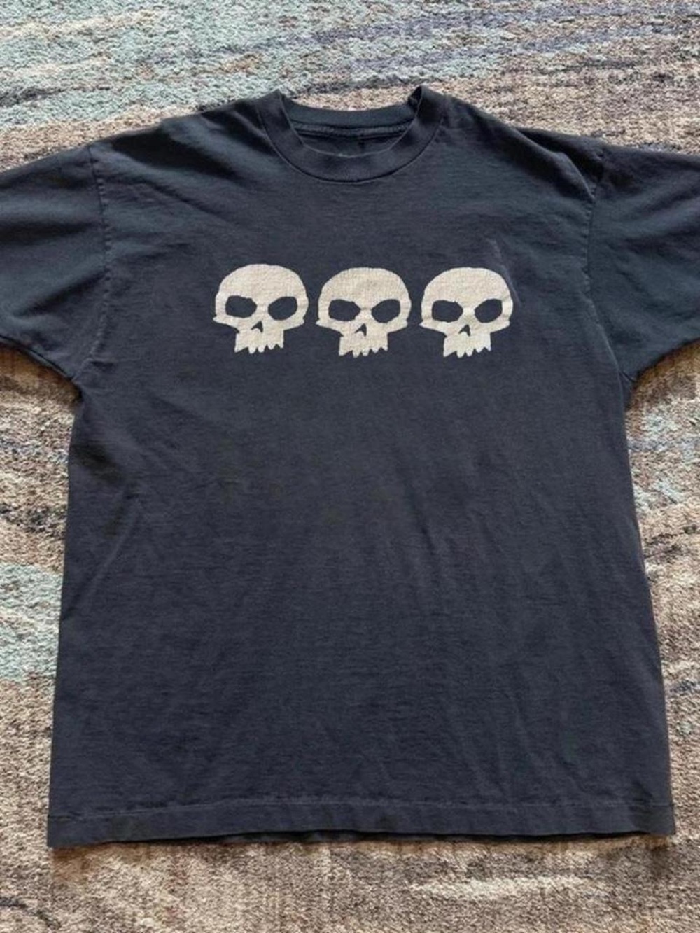Black Goth skull T shirt